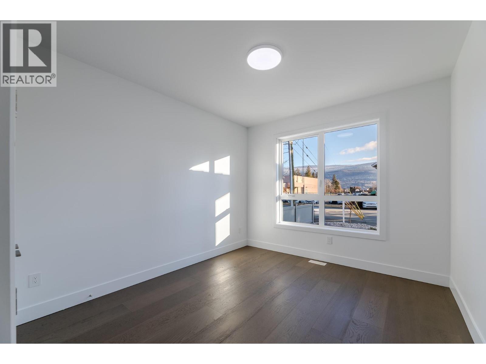 5586 Nixon Road, Summerland, British Columbia  V0H 1Z9 - Photo 30 - 10373919