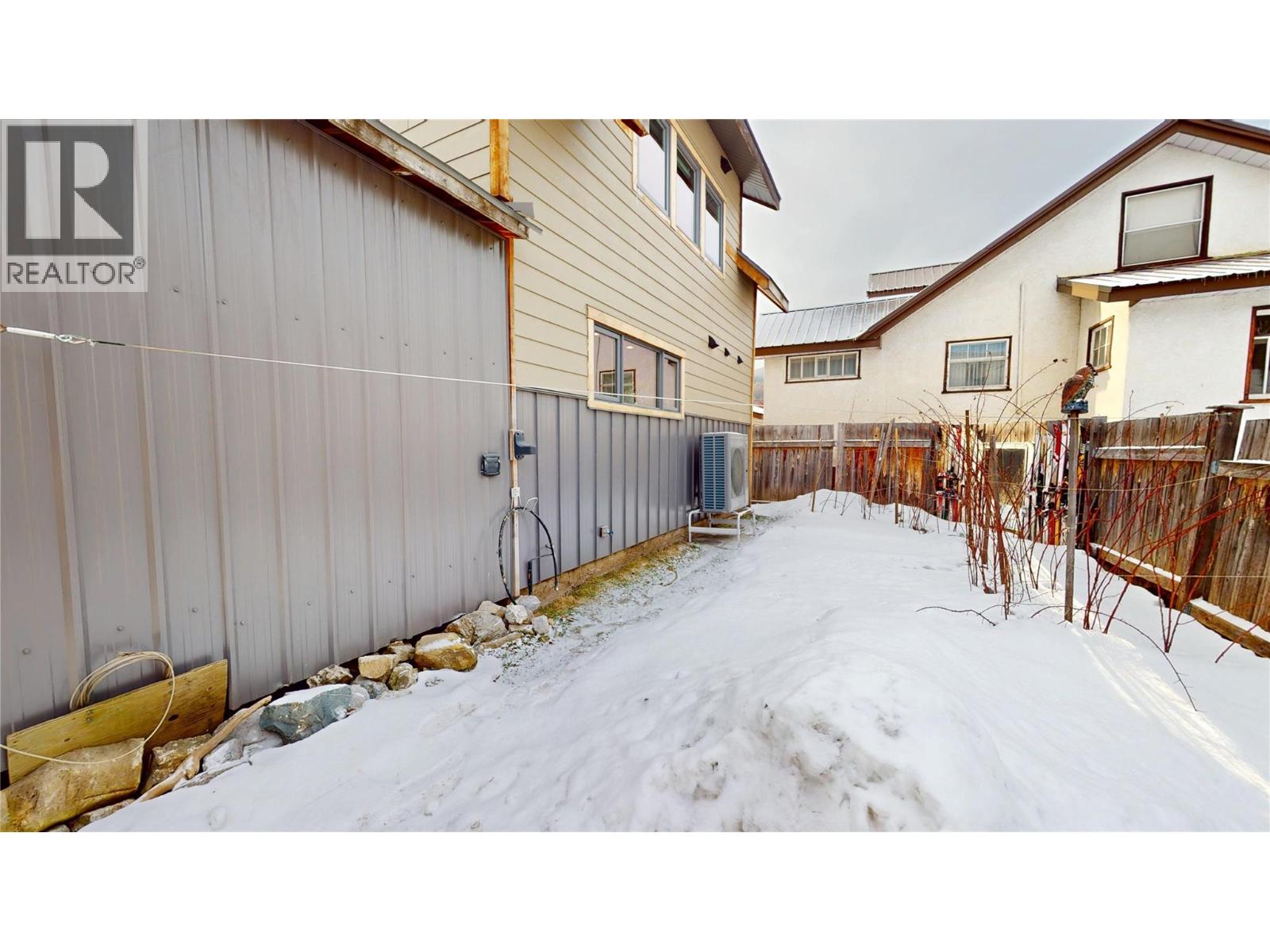 402a 6th Avenue, Fernie, British Columbia  V0B 1M0 - Photo 47 - 10373872