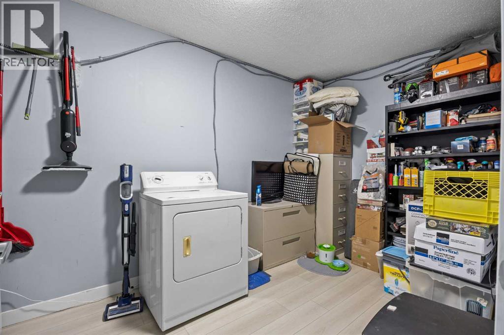 11254 6 Street Sw, Calgary, Alberta  T2W 1V9 - Photo 21 - A2280116