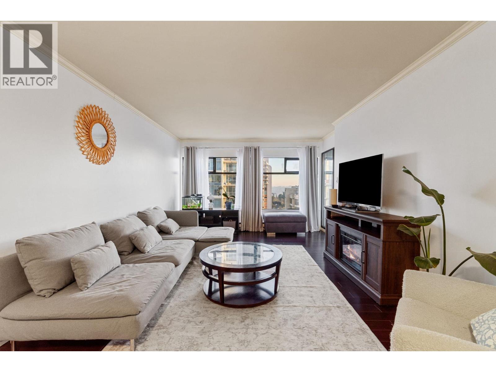 904 615 Belmont Street, New Westminster, British Columbia  V3M 6A1 - Photo 1 - R3083262