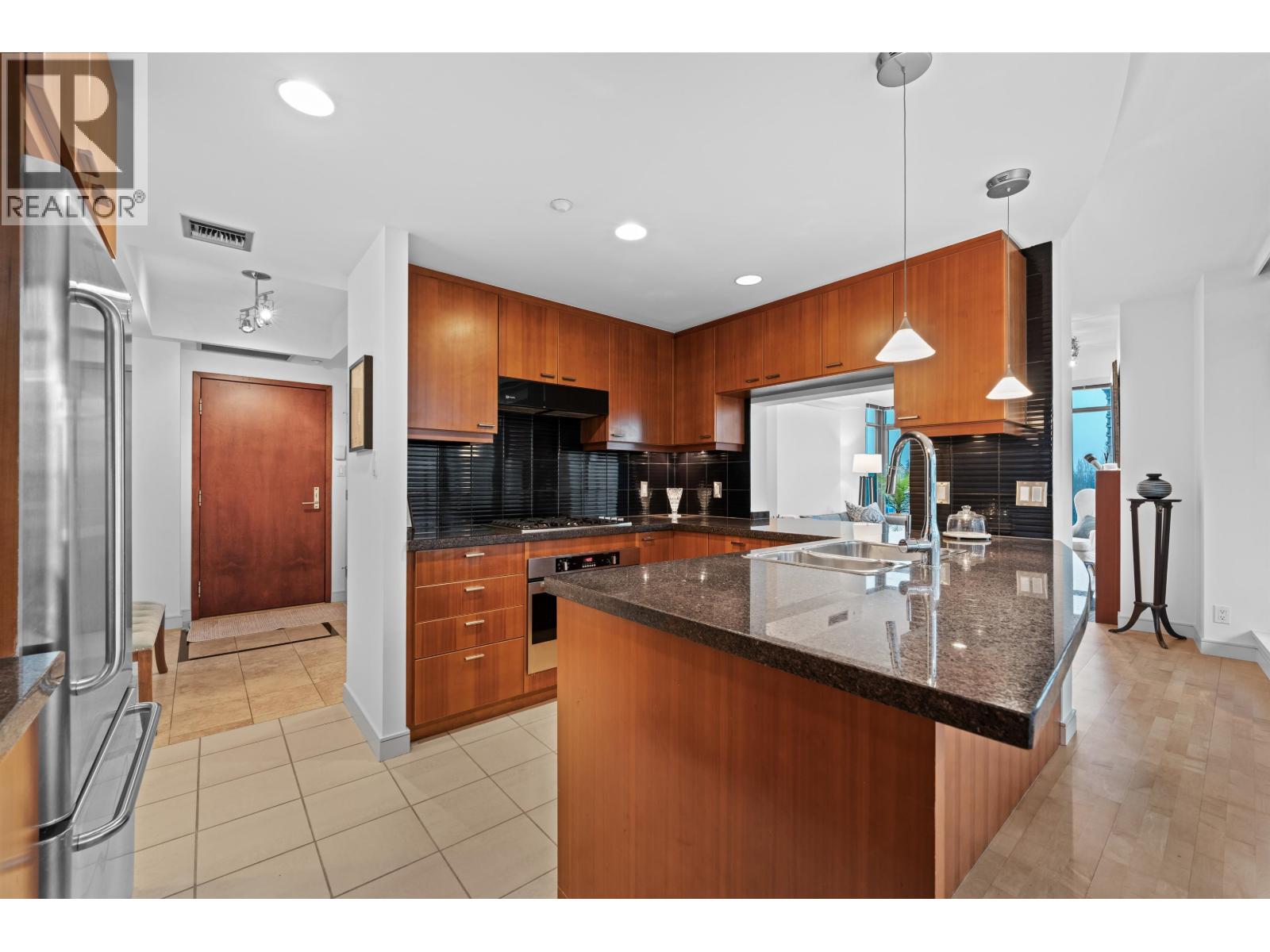 605 1680 Bayshore Drive, Vancouver, British Columbia  V6G 3H6 - Photo 5 - R3083269