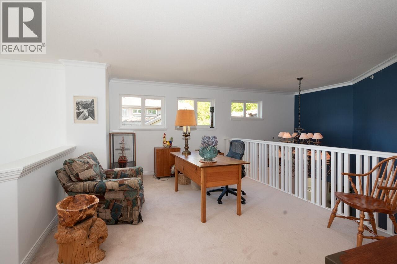 15 Beach Drive, Furry Creek, British Columbia  V8B 1A2 - Photo 19 - R3083274