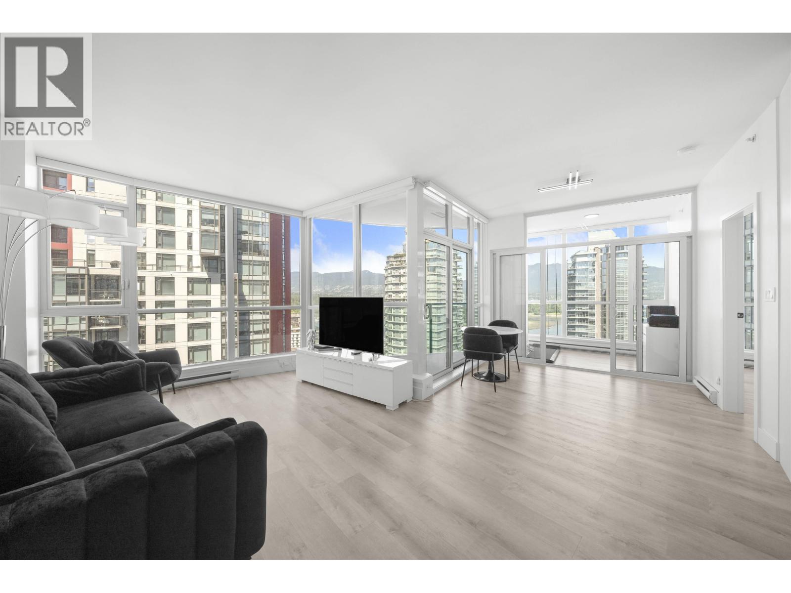 2201 1189 Melville Street, Vancouver, British Columbia  V6E 4T8 - Photo 3 - R3083280