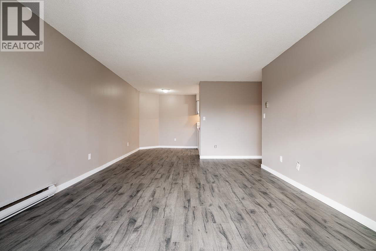 319 9847 Manchester Drive, Burnaby, British Columbia  V3N 4P4 - Photo 7 - R3083284