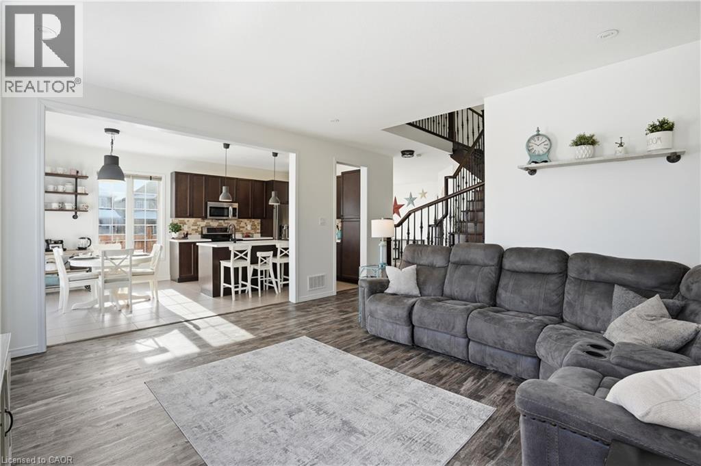 211 Odonnel Drive, Binbrook, Ontario  L0R 1C0 - Photo 10 - 40800990