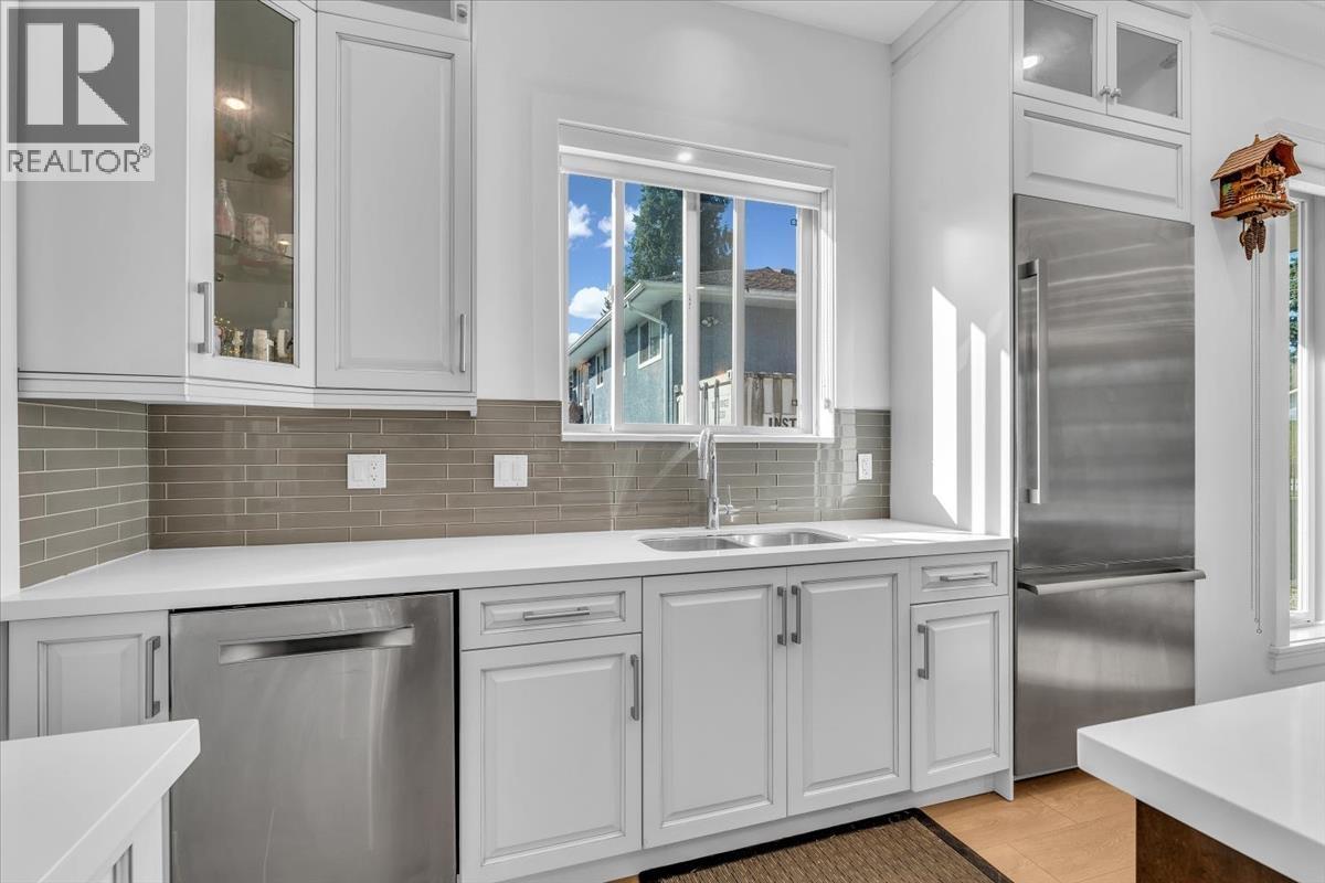 2268 Latimer Avenue, Coquitlam, British Columbia  V3K 3J5 - Photo 12 - R3083291