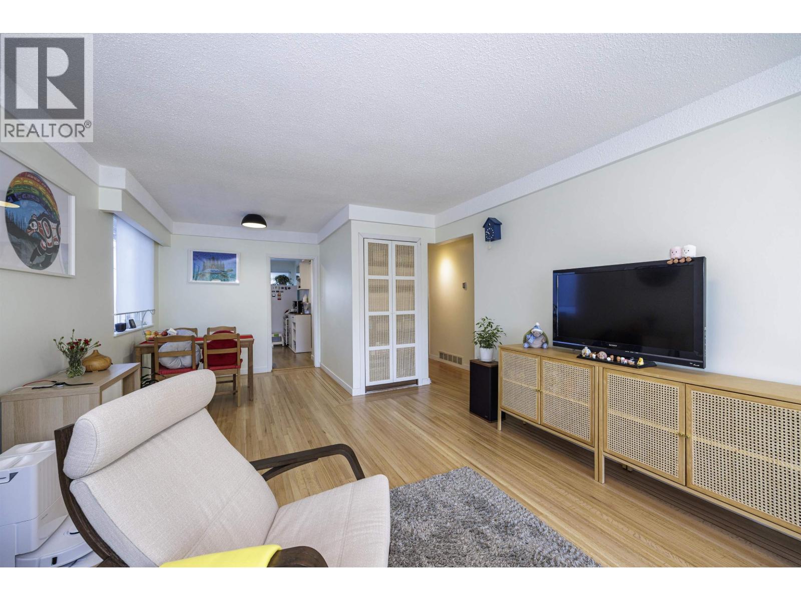 5761 Culloden Street, Vancouver, British Columbia  V5W 3S1 - Photo 10 - R3083295