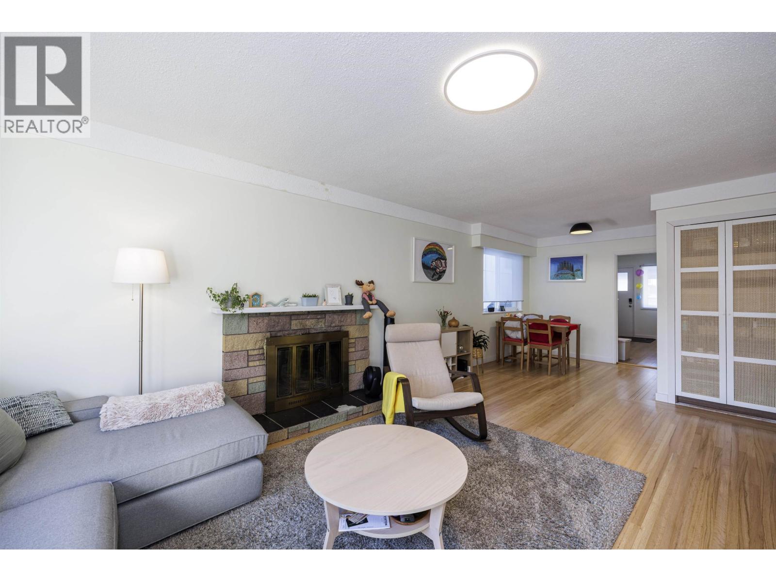 5761 Culloden Street, Vancouver, British Columbia  V5W 3S1 - Photo 9 - R3083295