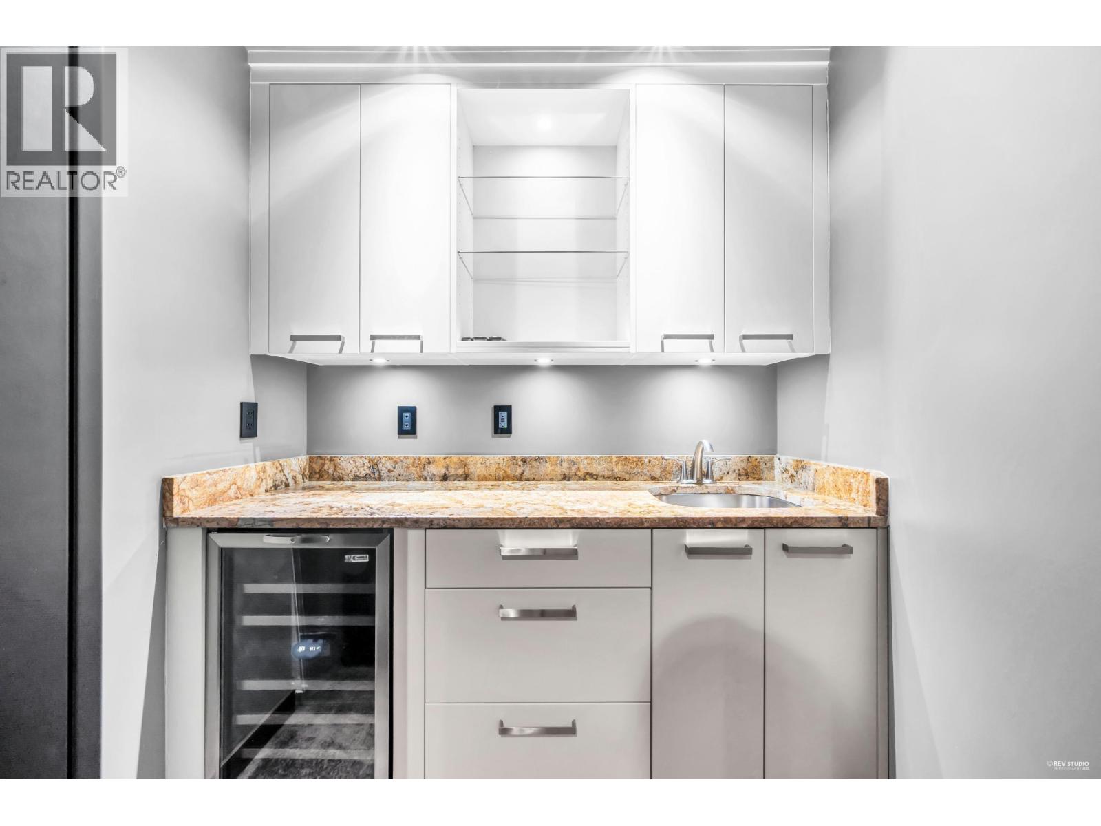 518 Ballantree Place, West Vancouver, British Columbia  V7S 1W5 - Photo 33 - R3083304