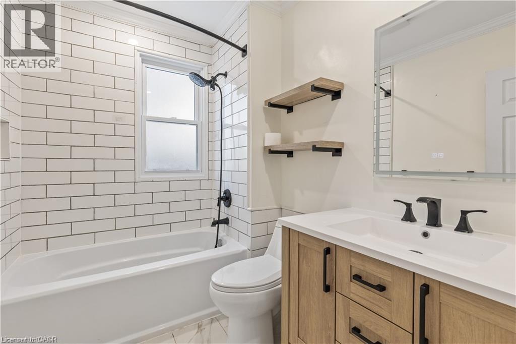 69 Lowrey Avenue N, Cambridge, Ontario  N1R 5A4 - Photo 11 - 40800989