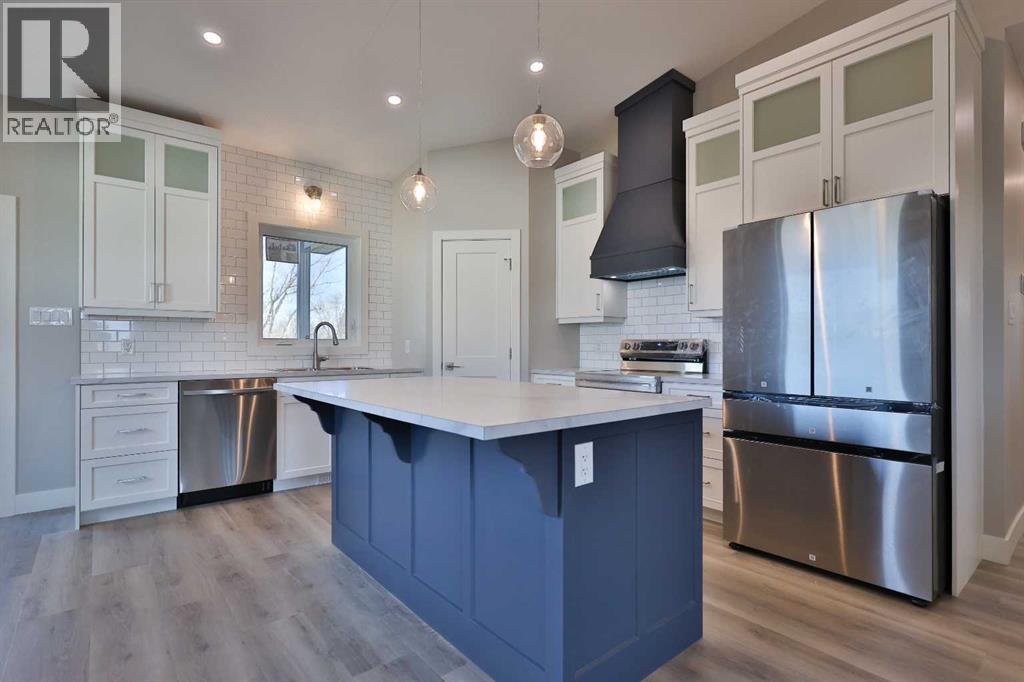 329 9 Street N, Picture Butte, Alberta  T0K 1V0 - Photo 3 - A2274685