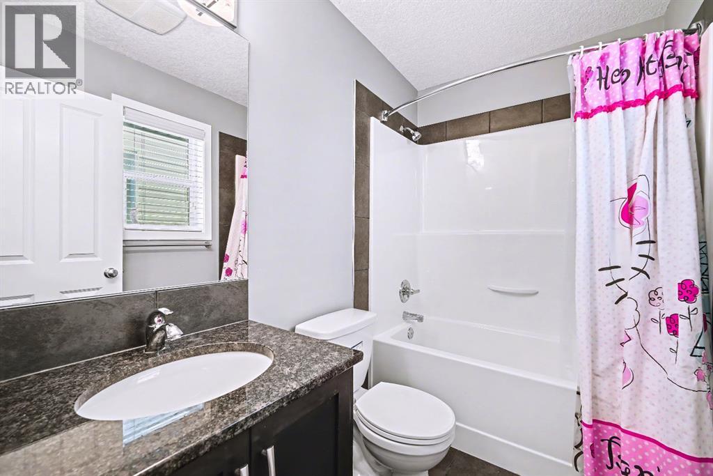 52 Skyview Point Terrace Ne, Calgary, Alberta  T3N 0G7 - Photo 37 - A2279892