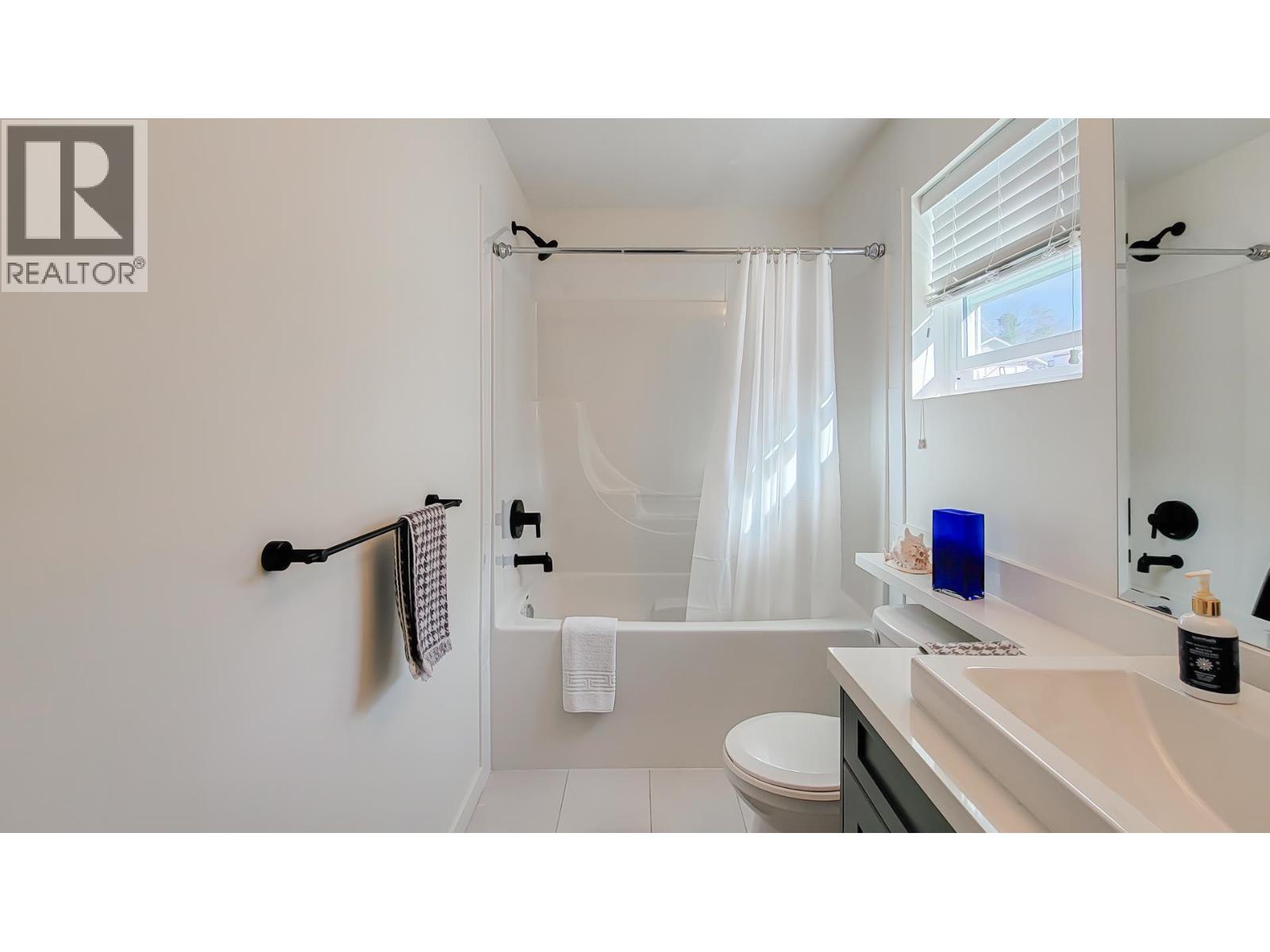 24670 106 Avenue, Maple Ridge, British Columbia  V2W 0A2 - Photo 24 - R3083332