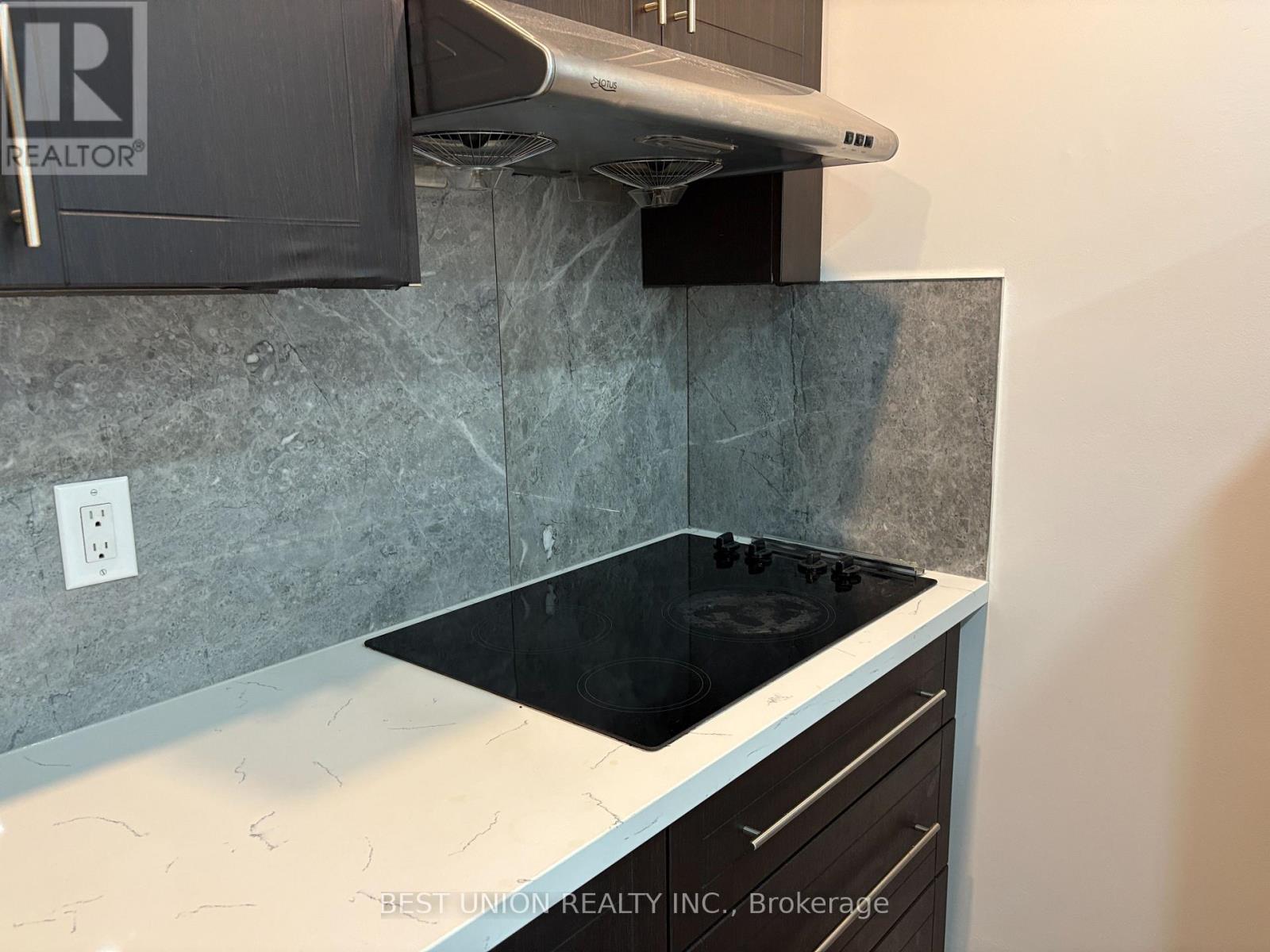 Unit 1 - 420 Queen Street W, Toronto, Ontario  M5V 2A7 - Photo 4 - C12730898