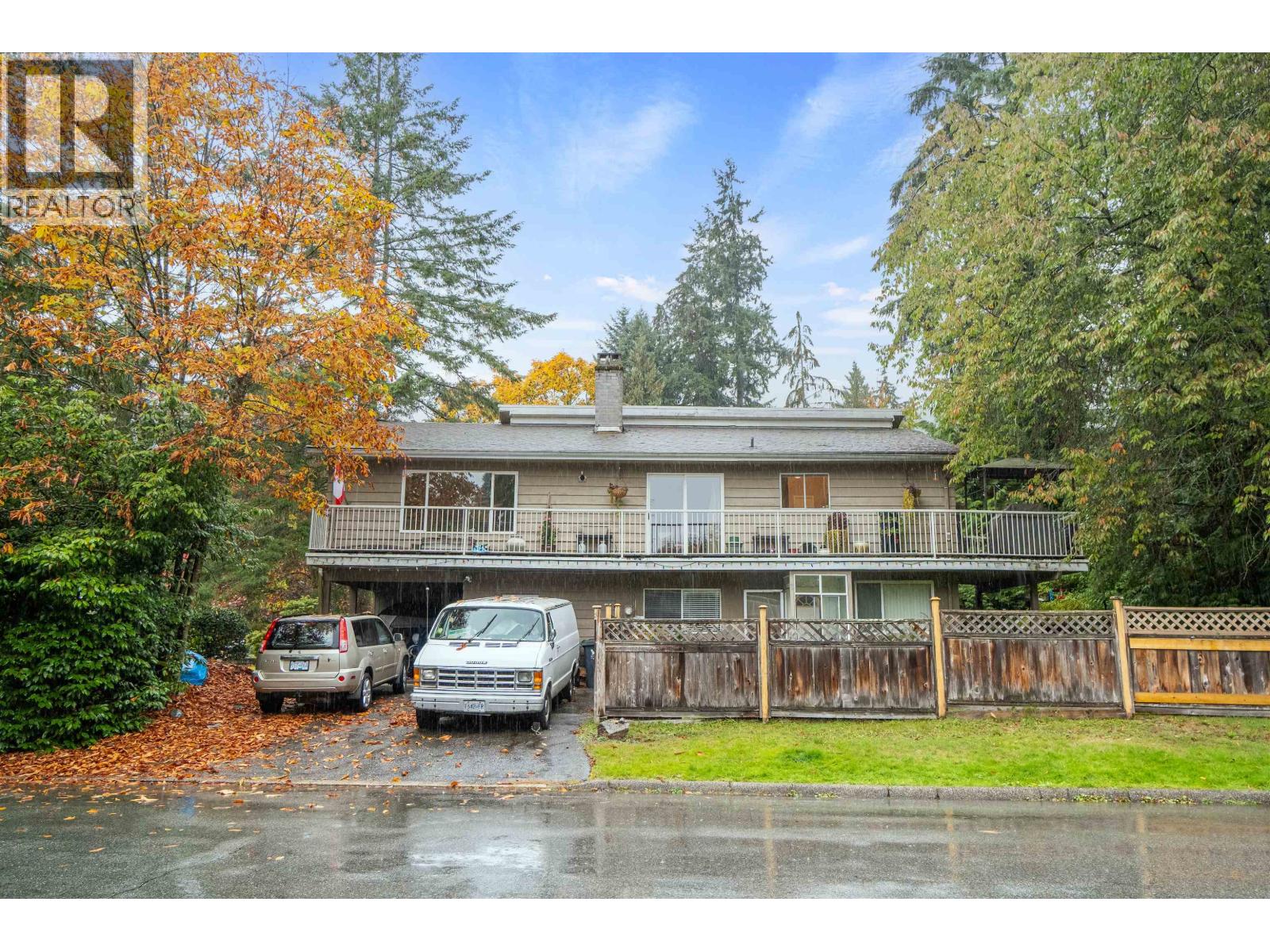 3602 Regent Avenue, North Vancouver, British Columbia  V7N 2C2 - Photo 1 - R3062892