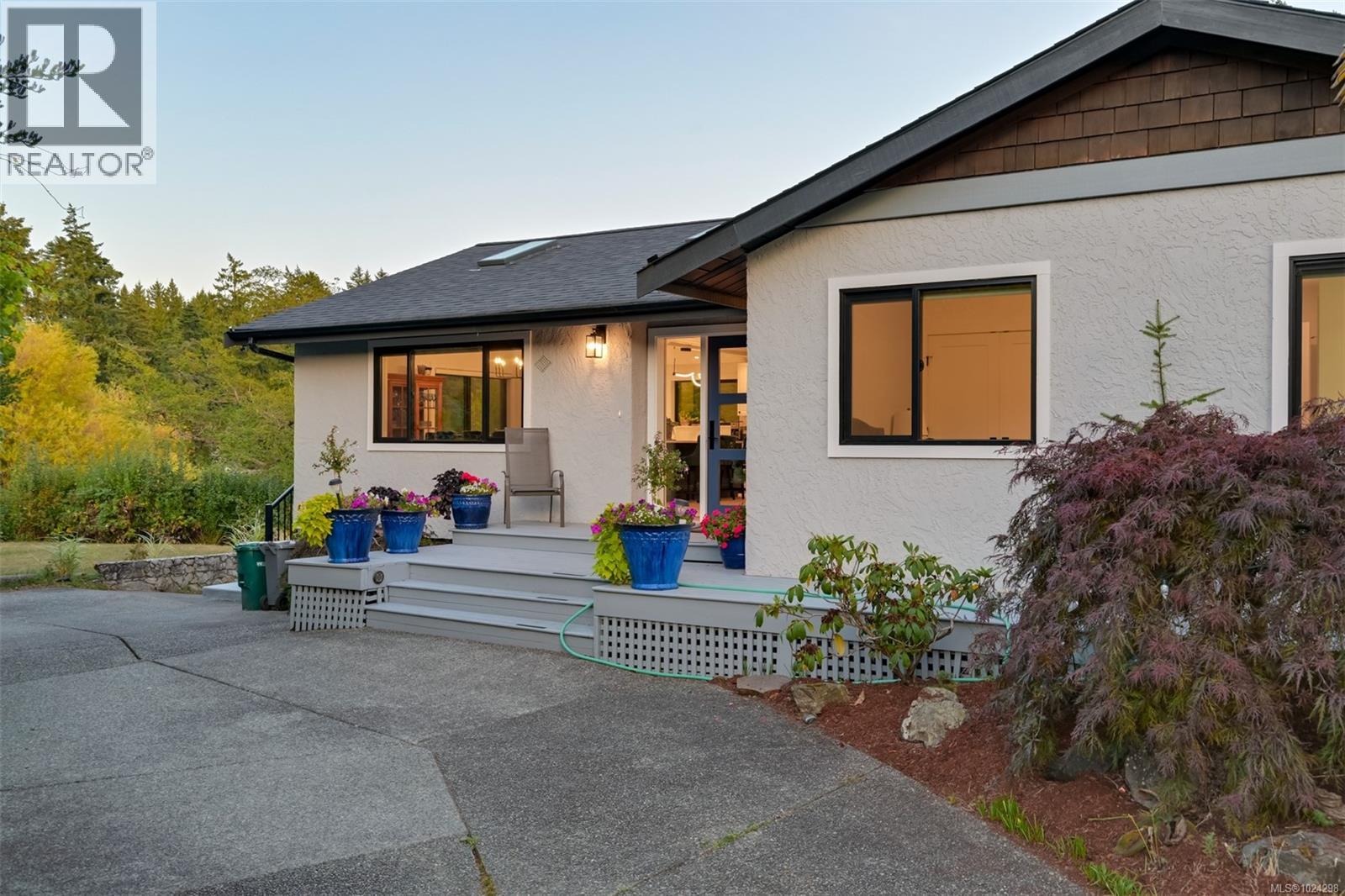 8 Woodville Pl, View Royal, British Columbia  V9B 1E6 - Photo 52 - 1024298