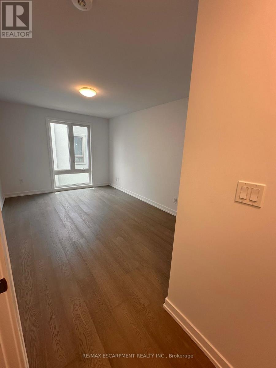 305 - 5 Bancroft Lane, Richmond Hill, Ontario  L4E 1M1 - Photo 10 - N12730888