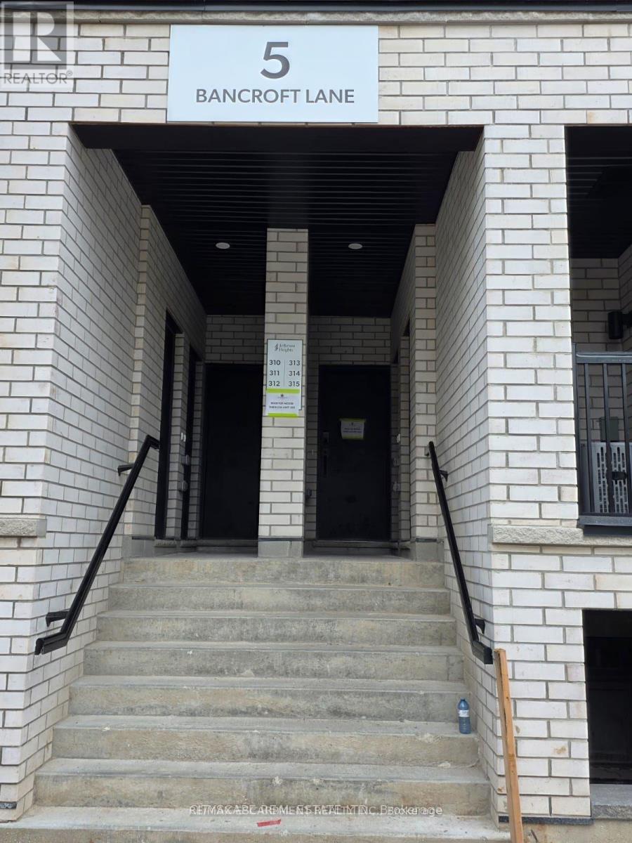 305 - 5 Bancroft Lane, Richmond Hill, Ontario  L4E 1M1 - Photo 2 - N12730888