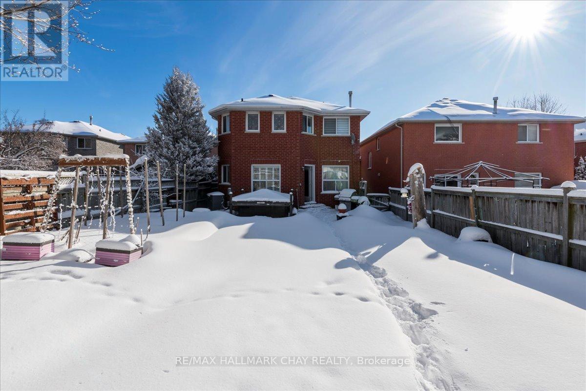 13 Teal Place, Barrie, Ontario  L4N 8W1 - Photo 24 - S12730894