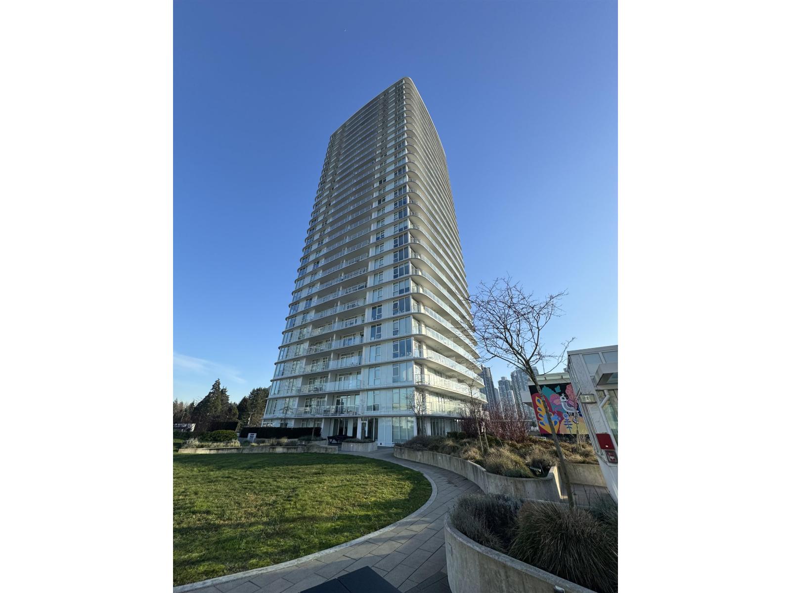 2502 13685 102 Ave, Surrey, British Columbia V3T 1N7 - Photo 1 - R3083364