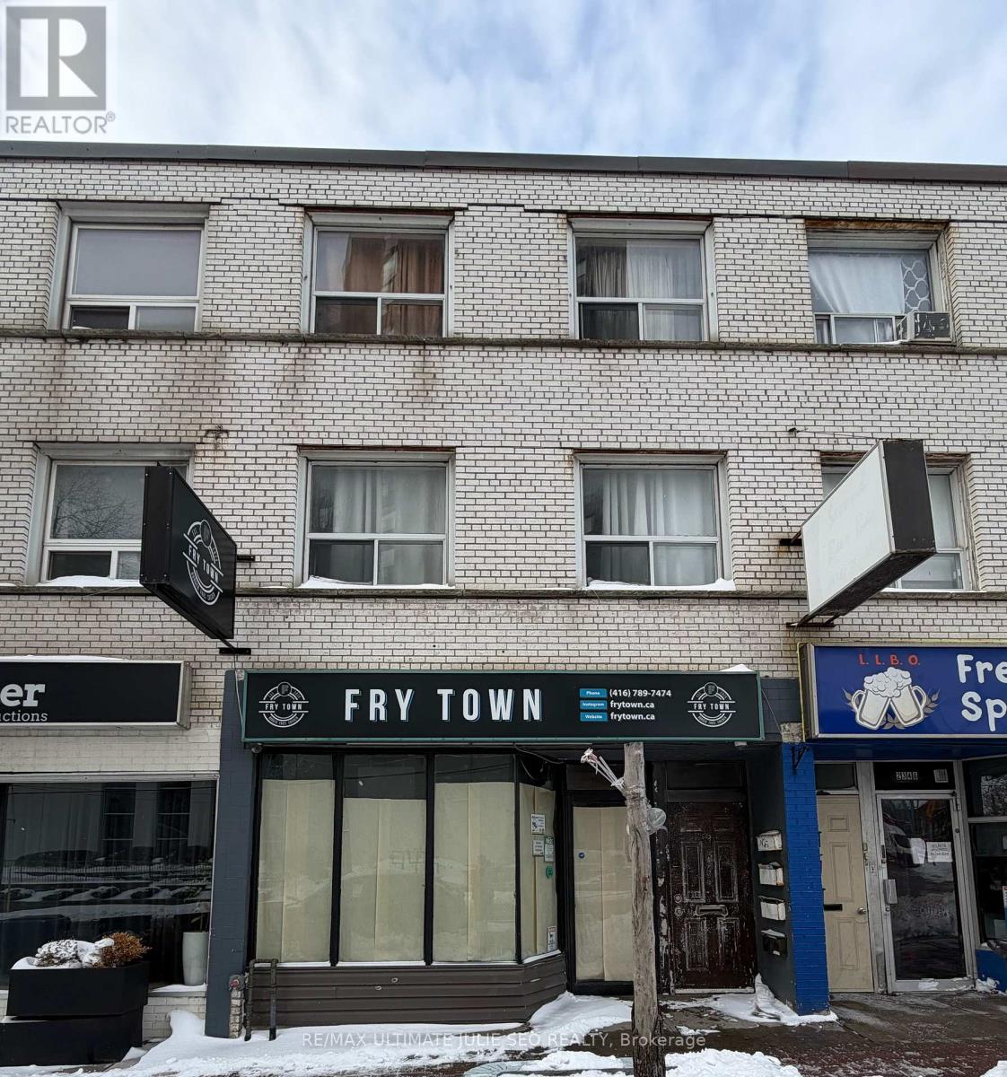 2344 DUFFERIN STREET, Toronto, Ontario