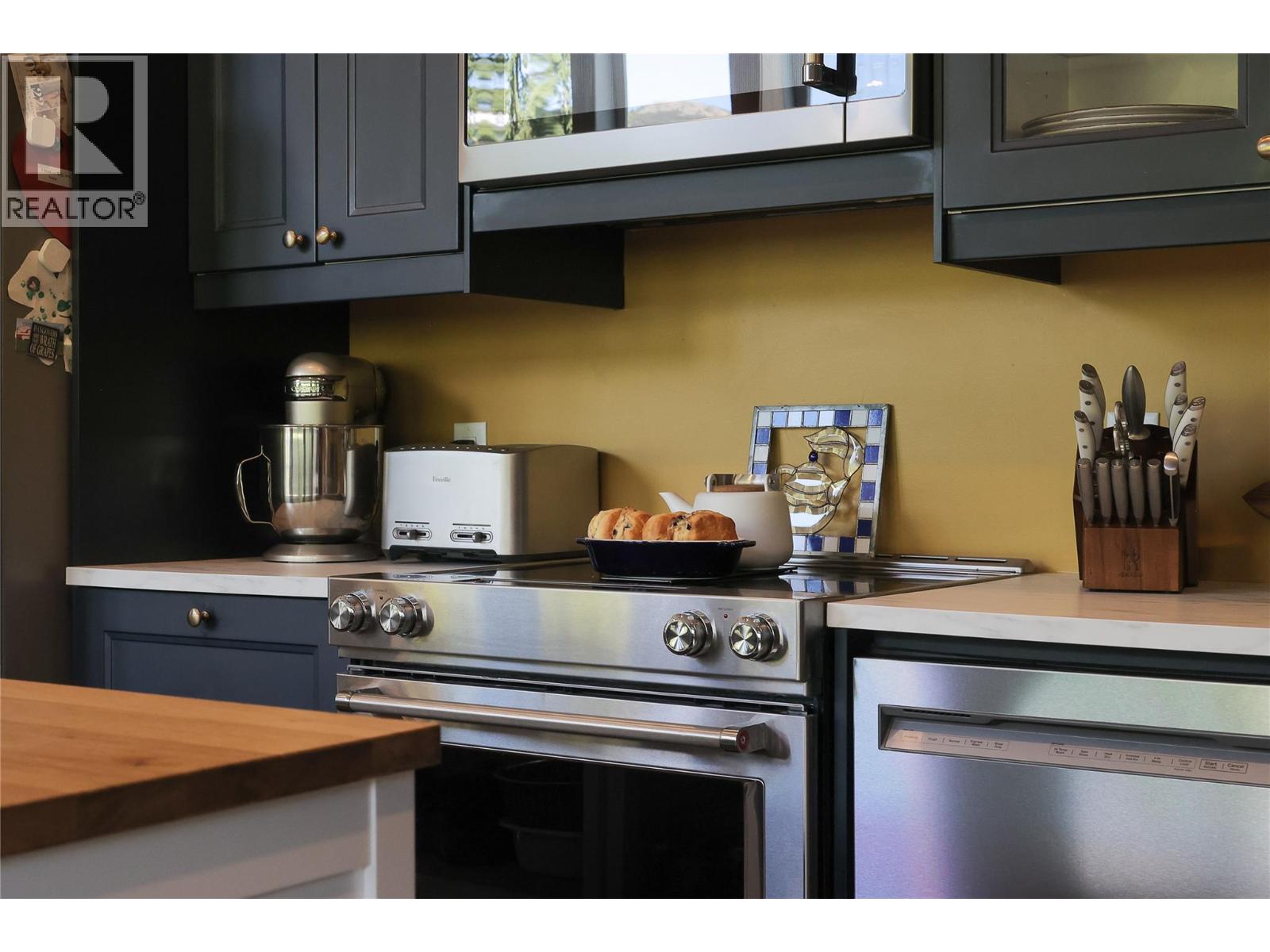 300 Richie Road, Rossland, British Columbia V0G 1Y0 - Photo 37 - 10372252