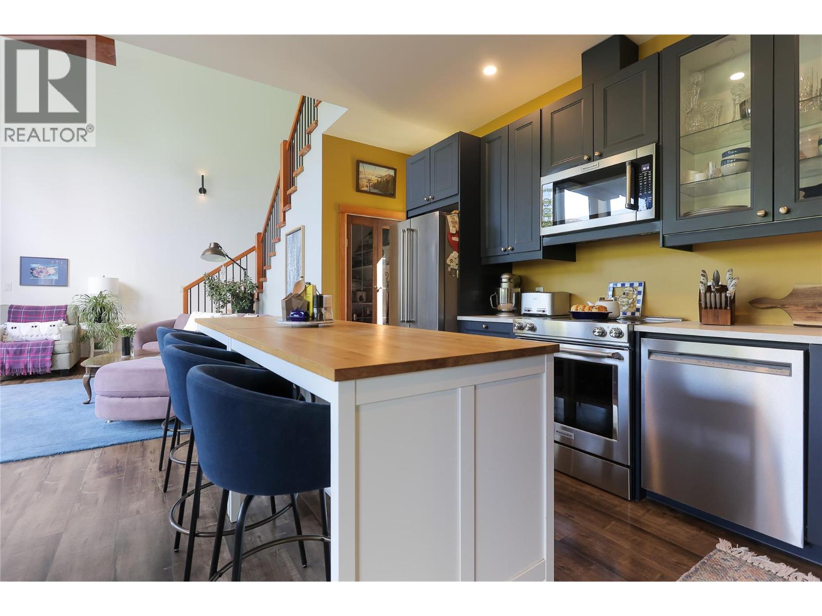 300 Richie Road, Rossland, British Columbia V0G 1Y0 - Photo 35 - 10372252