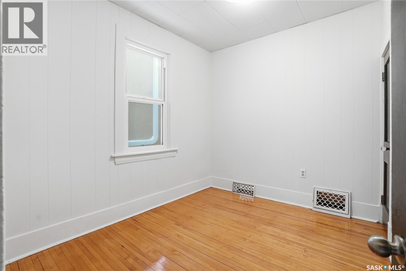 912 5th Avenue N, Saskatoon, Saskatchewan  S7K 2S1 - Photo 25 - SK027341