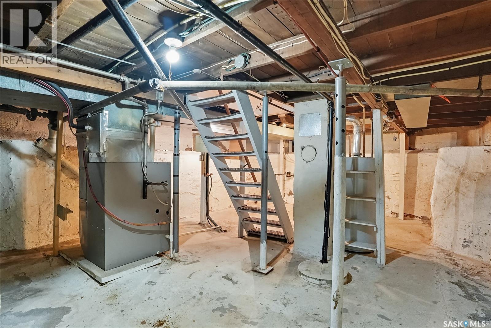 912 5th Avenue N, Saskatoon, Saskatchewan  S7K 2S1 - Photo 31 - SK027341