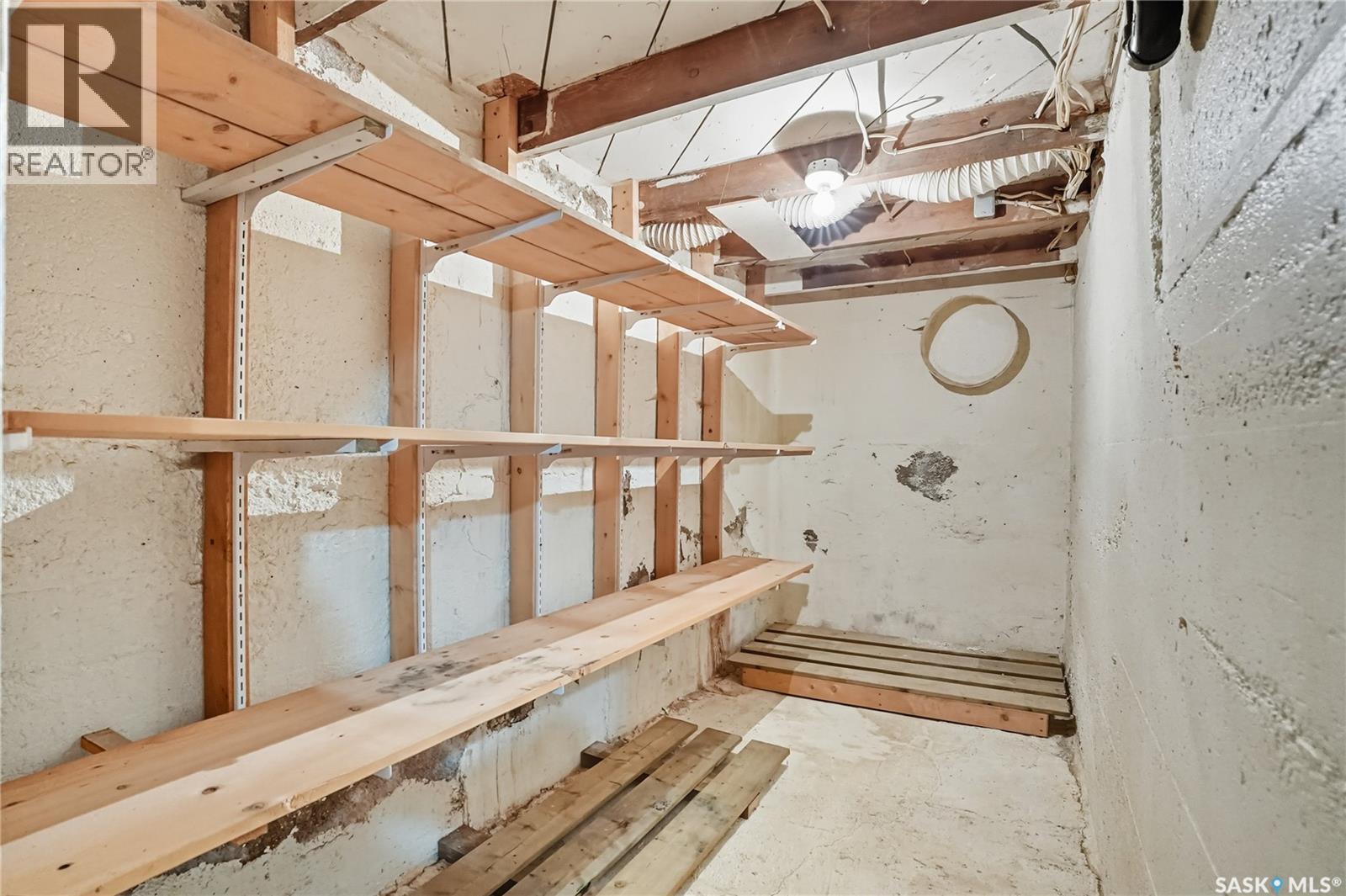 912 5th Avenue N, Saskatoon, Saskatchewan  S7K 2S1 - Photo 32 - SK027341