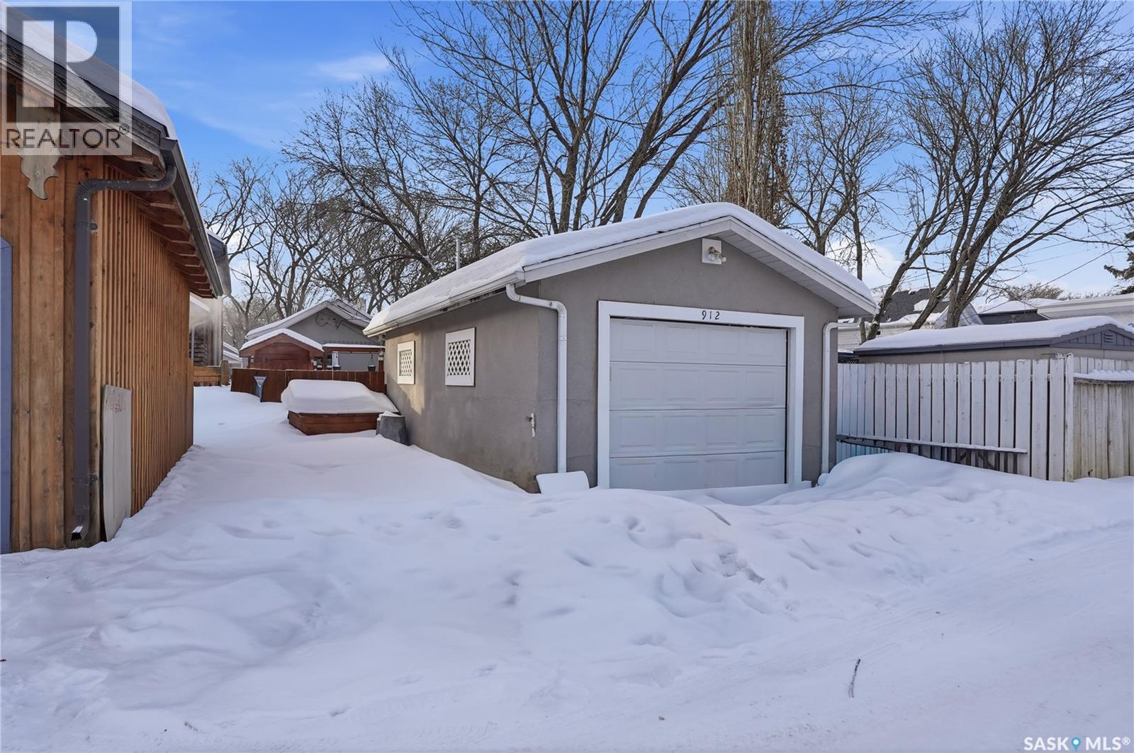 912 5th Avenue N, Saskatoon, Saskatchewan  S7K 2S1 - Photo 44 - SK027341