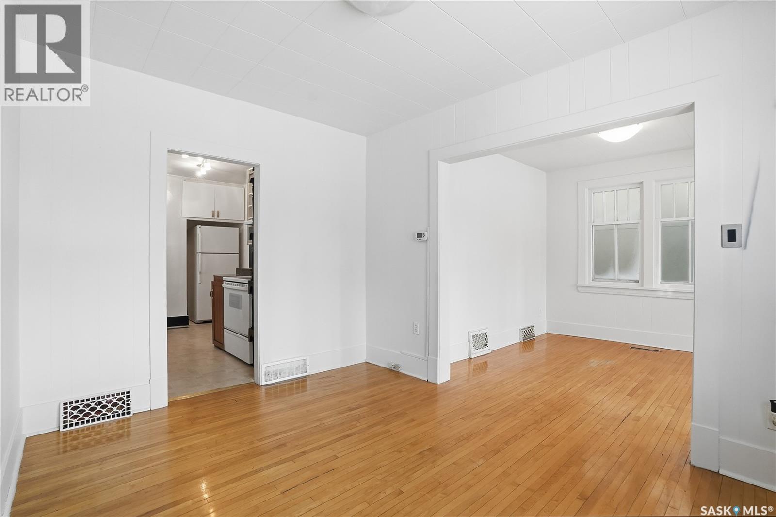 912 5th Avenue N, Saskatoon, Saskatchewan  S7K 2S1 - Photo 9 - SK027341