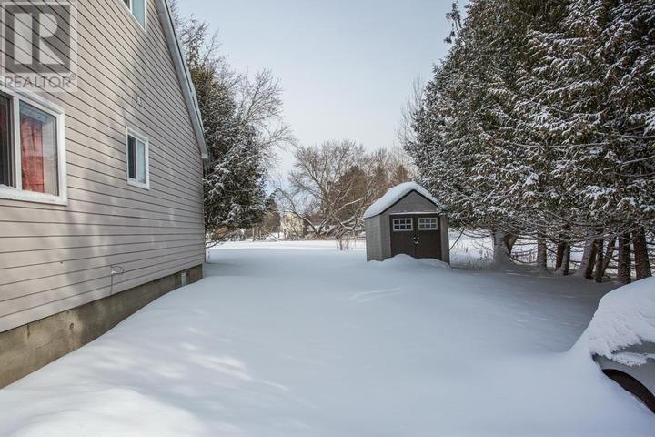 1252 Catherine St, Richards Landing, Ontario  P0R 1J0 - Photo 22 - SM260172