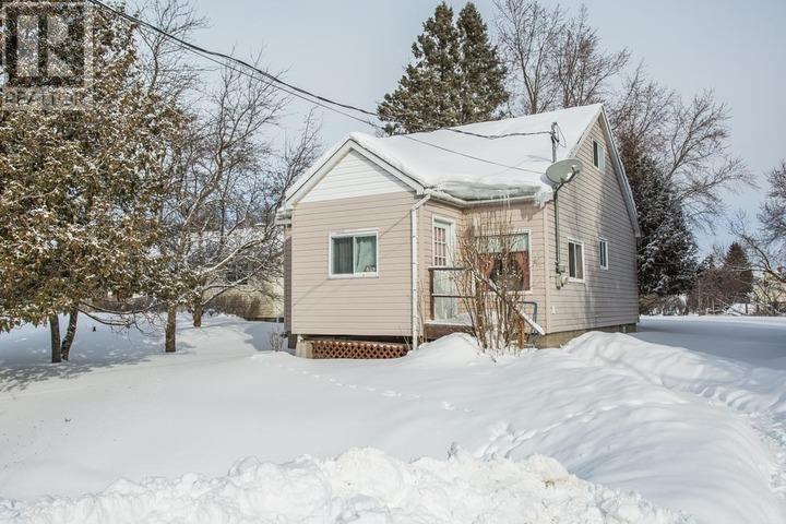 1252 Catherine St, Richards Landing, Ontario  P0R 1J0 - Photo 25 - SM260172