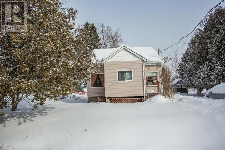 1252 Catherine St, Richards Landing, Ontario  P0R 1J0 - Photo 23 - SM260172