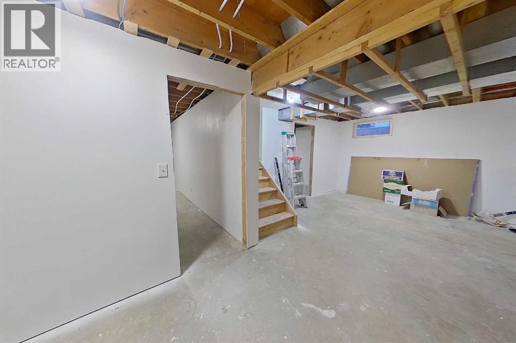 605 6 Avenue Ne, Slave Lake, Alberta  T0G 2A2 - Photo 34 - A2273728