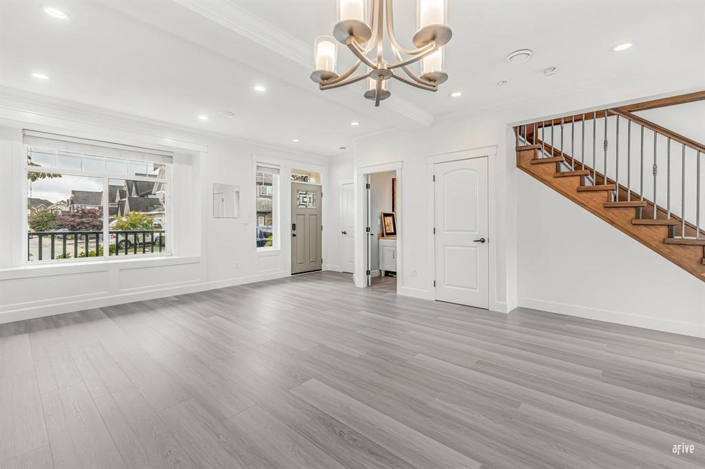 21037 77 Avenue Avenue, Langley, British Columbia  V2Y 0L1 - Photo 9 - R3082872