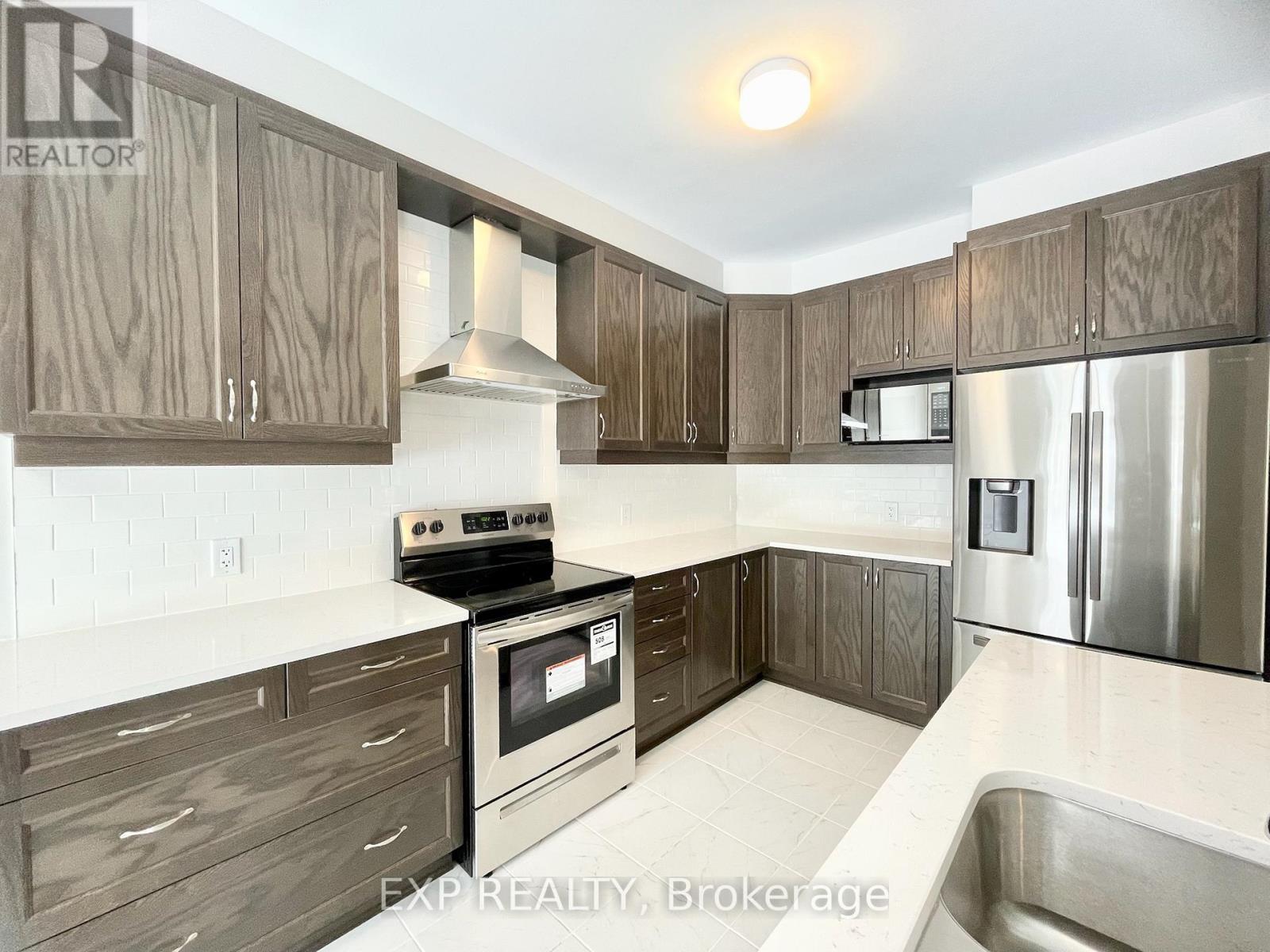 634 Allied Mews, Ottawa, Ontario K2S 3A1 - Photo 5 - X12731012