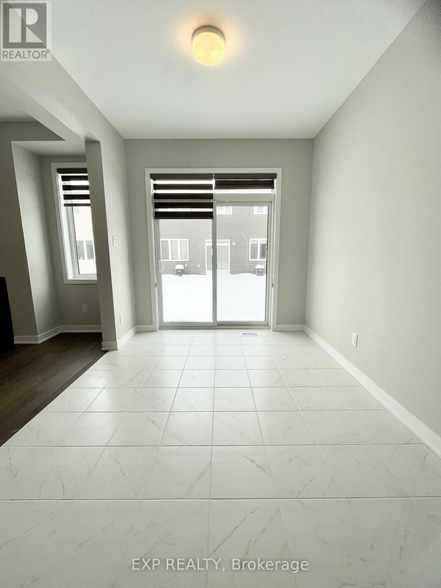 634 Allied Mews, Ottawa, Ontario K2S 3A1 - Photo 7 - X12731012