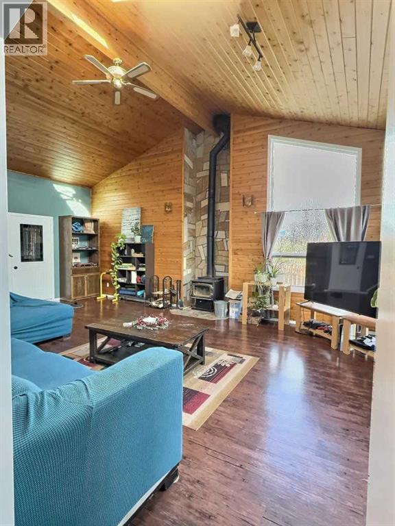 13 Aspen Crescent, Jasper, Alberta  T0E 1E0 - Photo 11 - A2281834