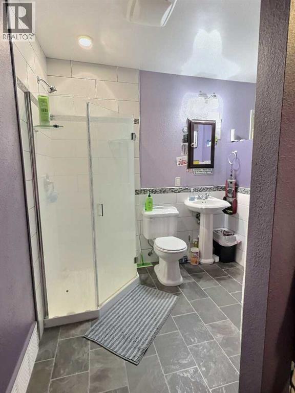 13 Aspen Crescent, Jasper, Alberta  T0E 1E0 - Photo 14 - A2281834