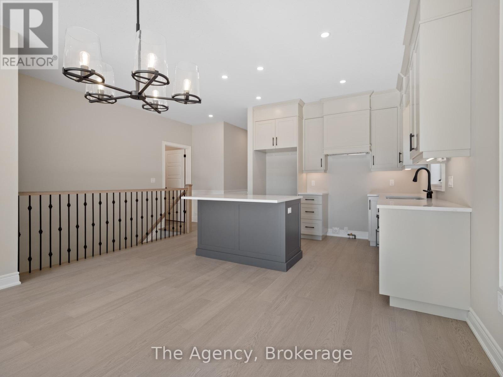 26 Austin Drive, Welland, Ontario  L3C 0J8 - Photo 12 - X12730940