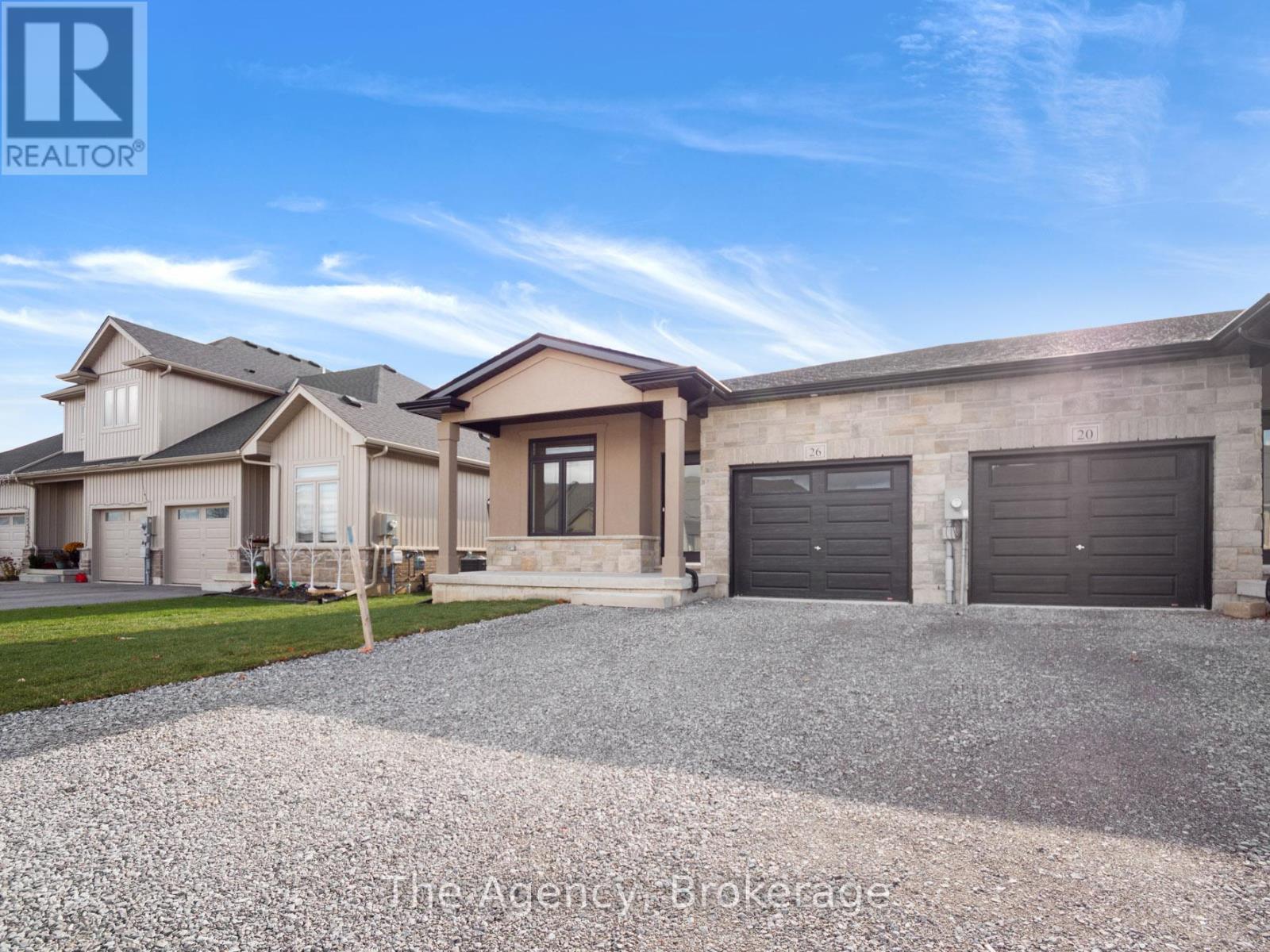 26 Austin Drive, Welland, Ontario  L3C 0J8 - Photo 2 - X12730940