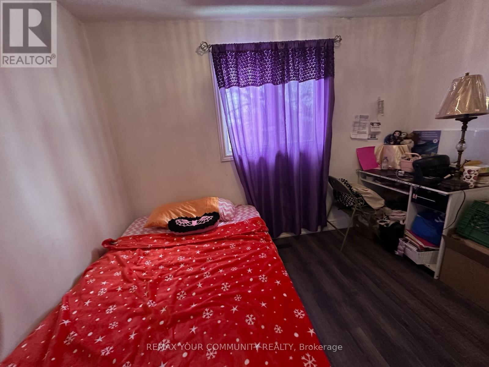 27 Pugsley Avenue, Richmond Hill, Ontario  L4C 8V2 - Photo 7 - N12721962