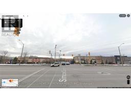 642 YONGE STREET, Barrie, Ontario