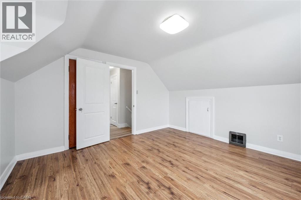 56 Columbia Street W, Waterloo, Ontario  N2L 3K5 - Photo 15 - 40799975