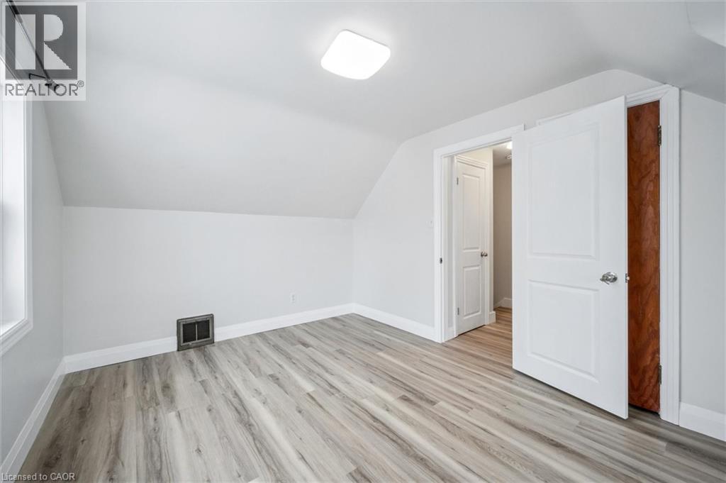 56 Columbia Street W, Waterloo, Ontario  N2L 3K5 - Photo 17 - 40799975