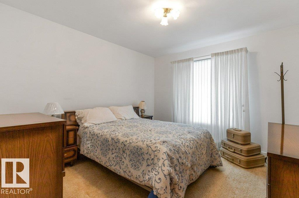 8810 93 St Nw, Edmonton, Alberta  T6C 3T1 - Photo 8 - E4470919