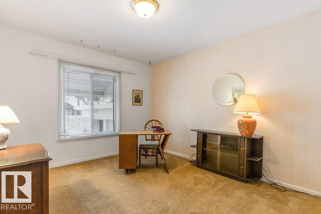 8810 93 St Nw, Edmonton, Alberta  T6C 3T1 - Photo 20 - E4470919