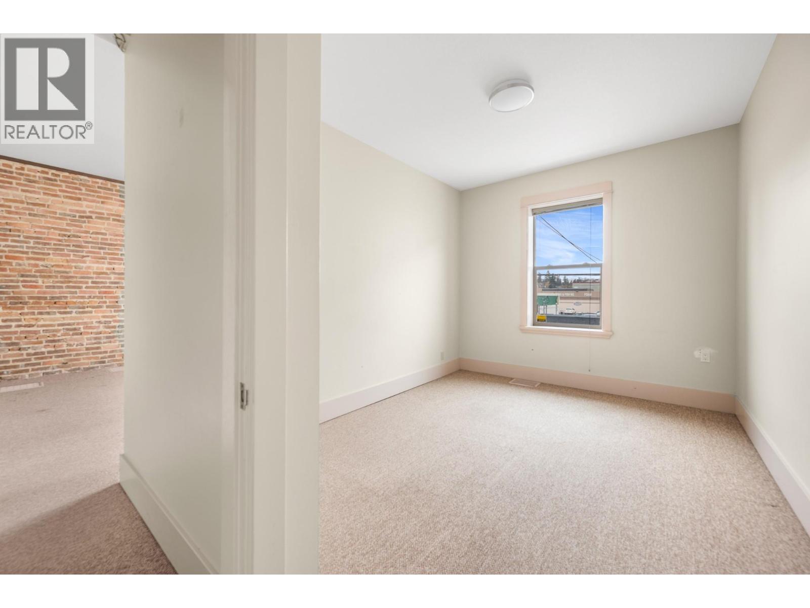 3311 30 Street, Vernon, British Columbia  V1T 2C9 - Photo 10 - 10371045